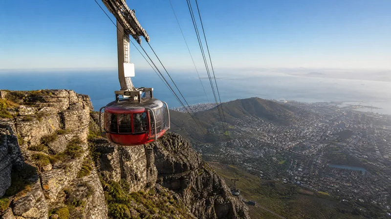 Table Mountain Cableway & Hop-On Hop-Off Bus